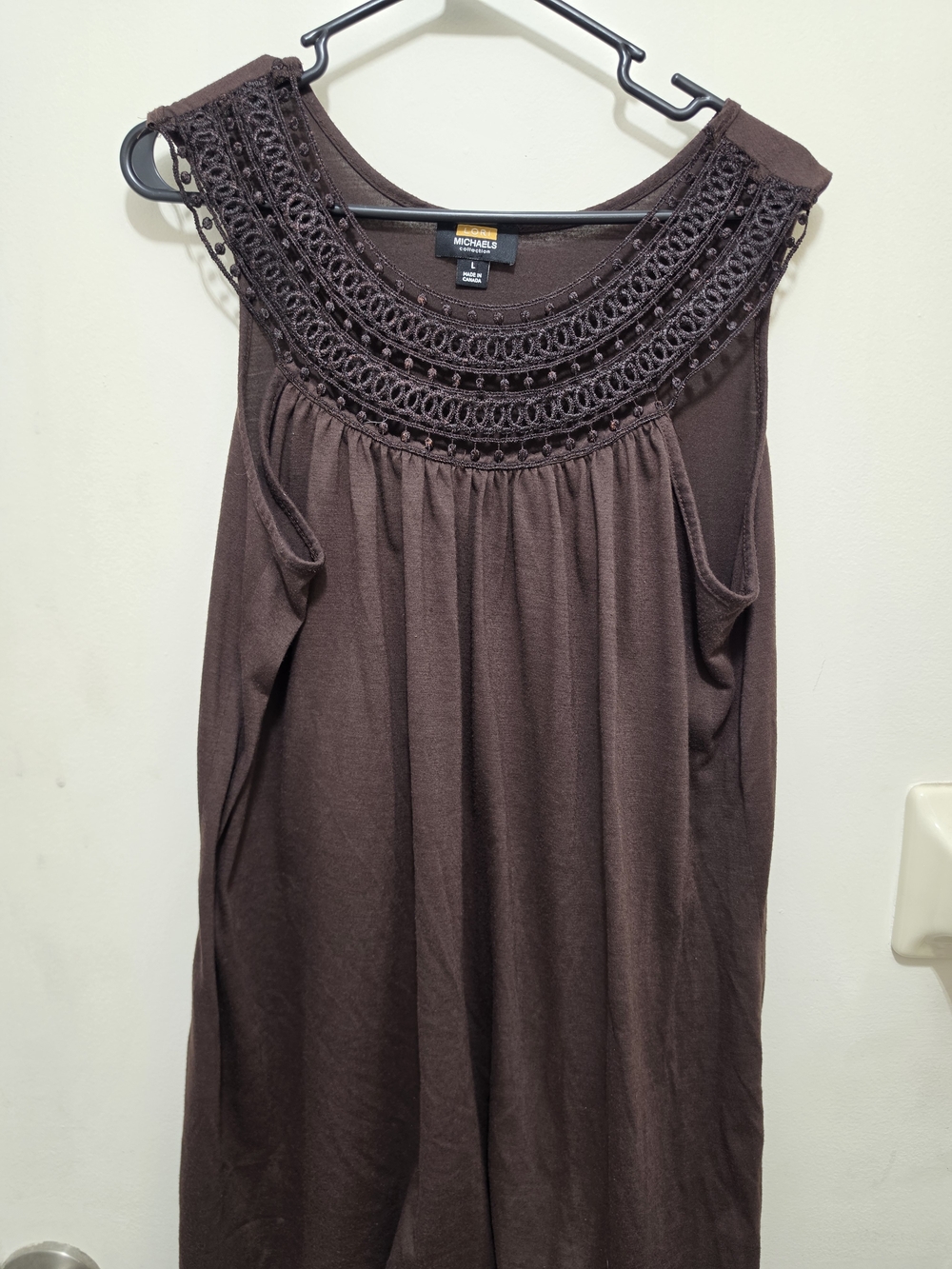 Lori Michael Brown Crochet Yoke Women’s Tank Top